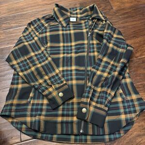 CABI plaid gingham lightweight jacket | Black, gold, green, red | xL